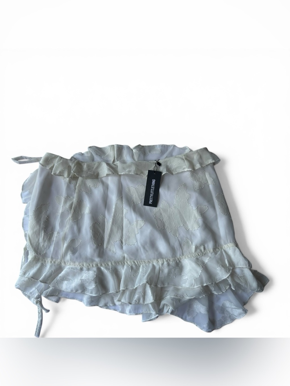 PrettyLittleThing Textured Chiffon Tie Side Frilly Cream Mini Skirt- NWT